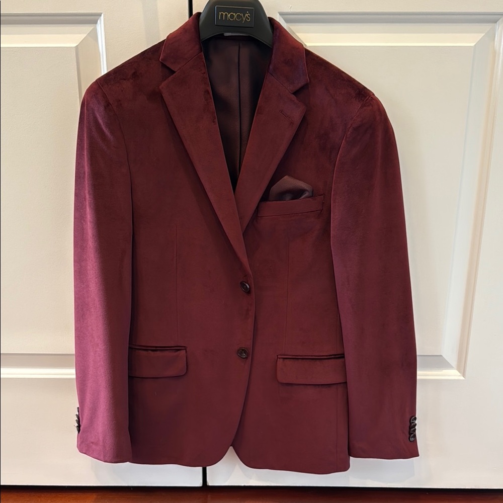 Alfani Red Sport Coat with Notched Lapel and Structured Silhouette